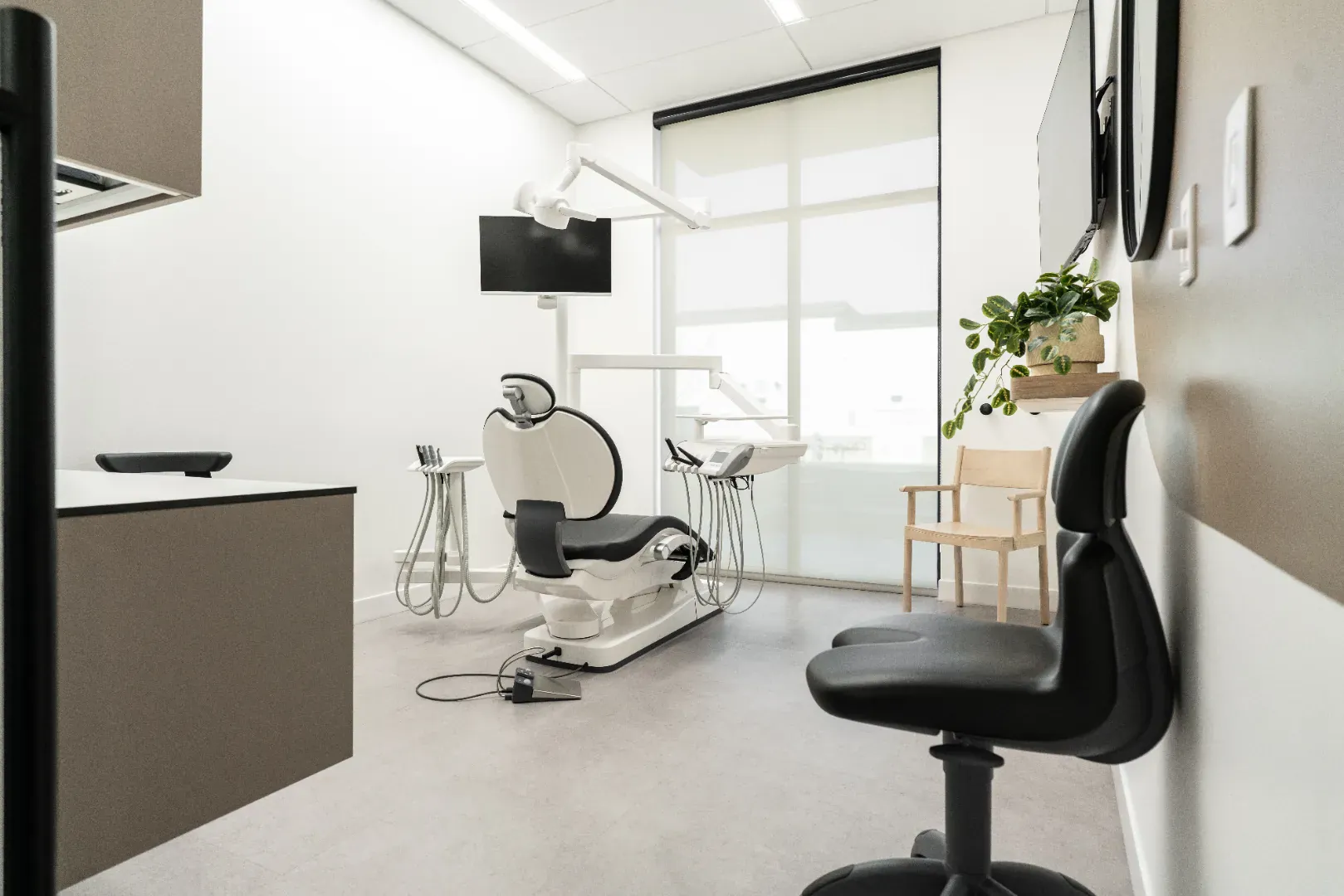 Dr. Mantena's Approach to Oral & Implant Surgery in El Dorado Hills