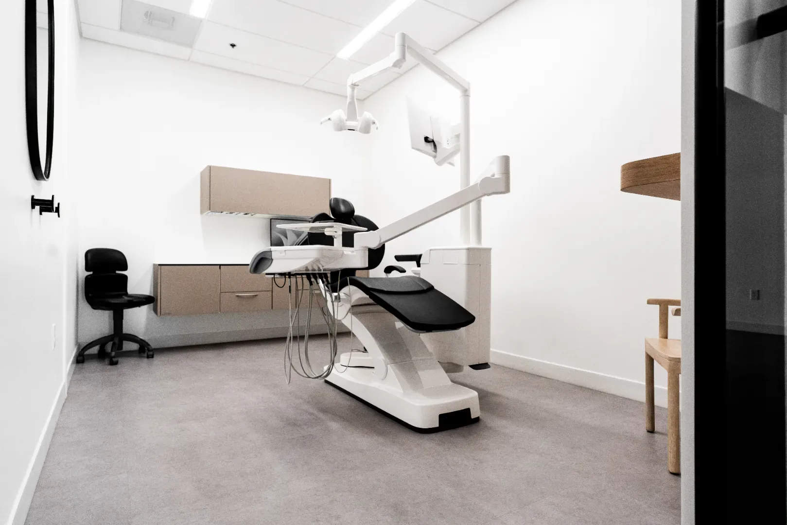 Can I Get a Dental Implant Years After Extraction?